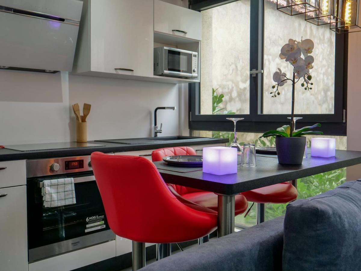 Ferienwohnung Le Drouhouse + Parking Prive Nancy Exterior foto